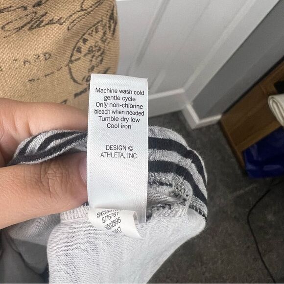 Sz XL Athleta Ease Up Gray & Black Sweater Dress $125 MSRP - Picture 11 of 12